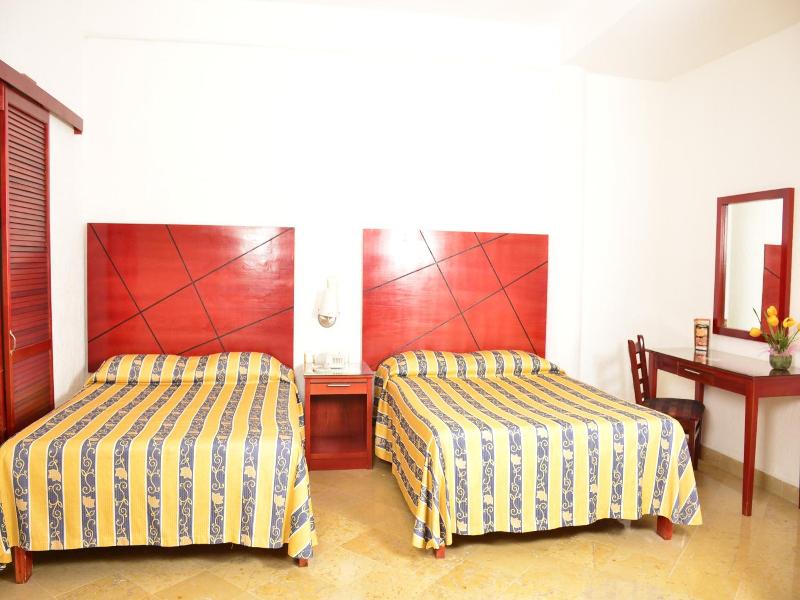 Hotel Paradise Inn image