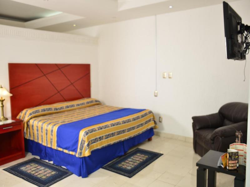 Hotel Paradise Inn image