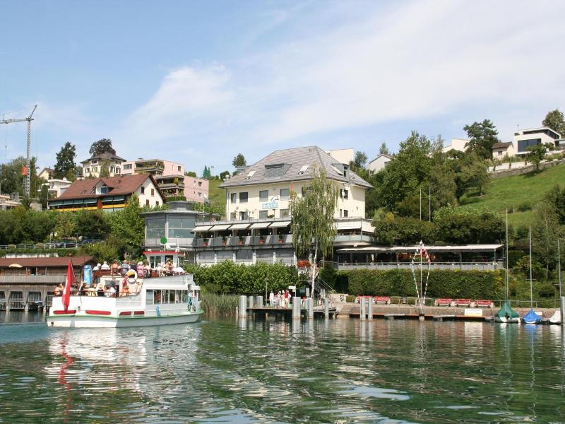 Seehotel Delphin image