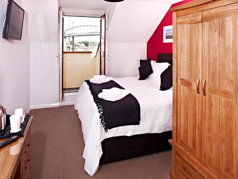 The Ferry House Inn image