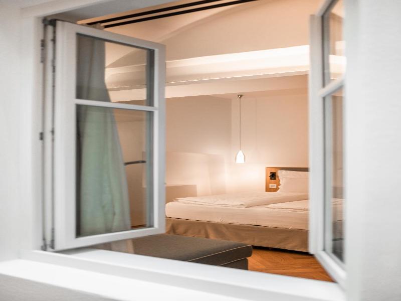 Kuntino Suites image