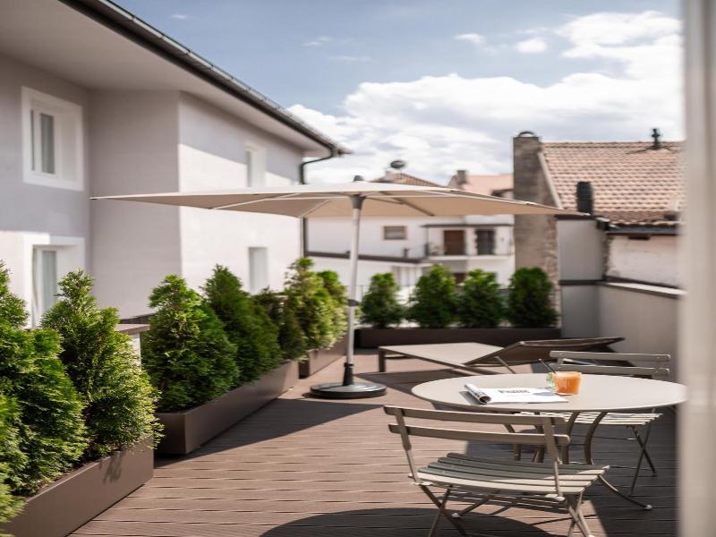 Kuntino Suites image