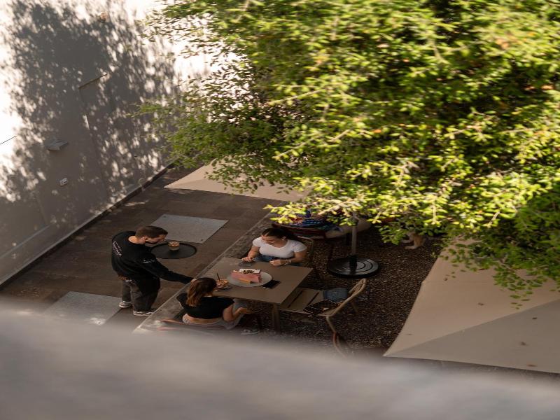 Kuntino Suites image