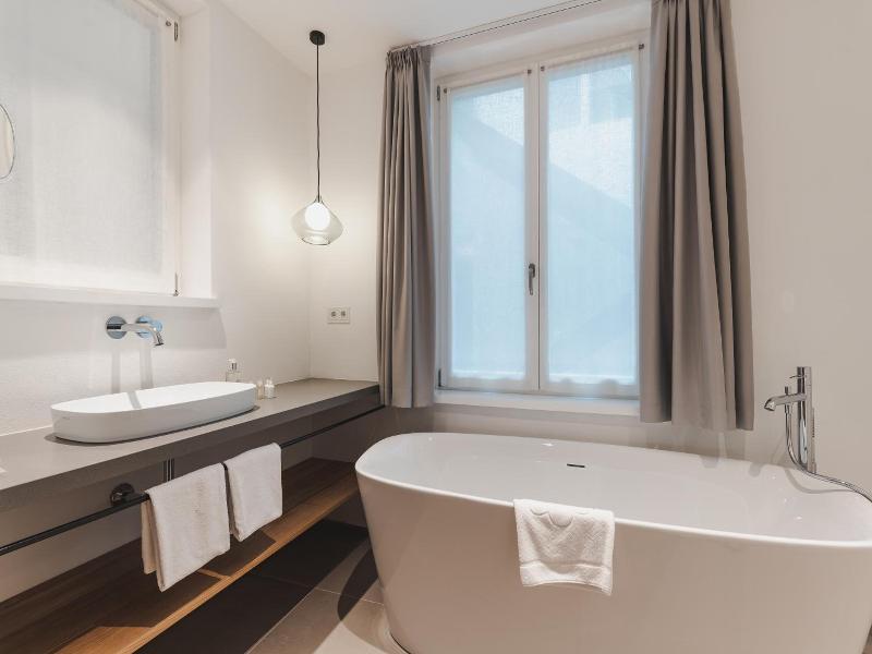 Kuntino Suites image
