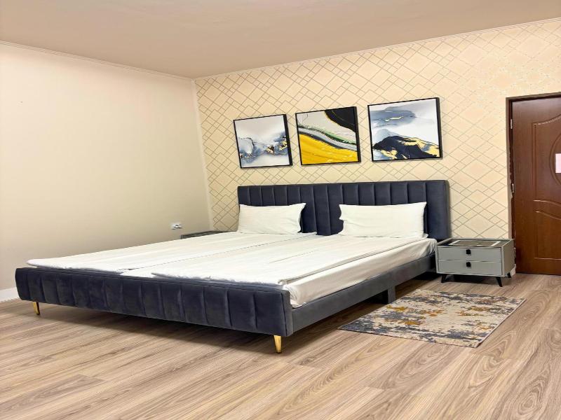 Apart Hotel Bonjour Cluj image