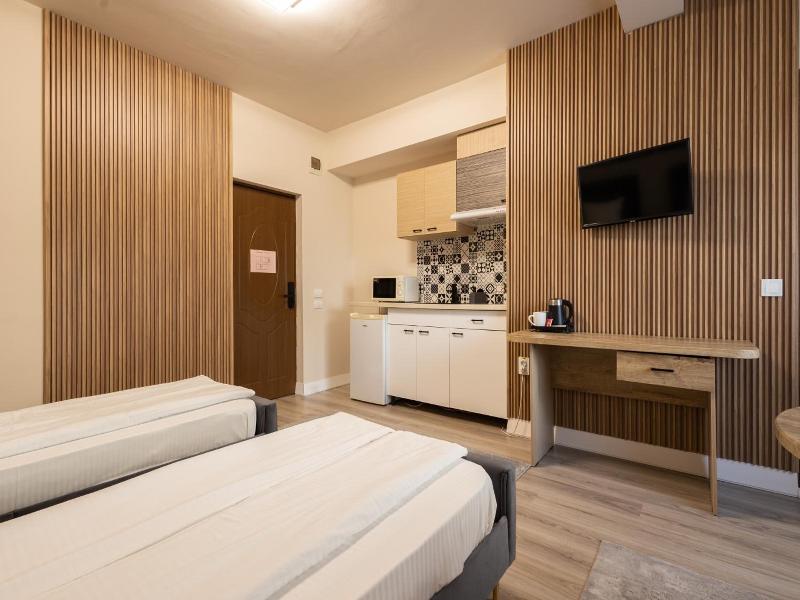 Apart Hotel Bonjour Cluj image