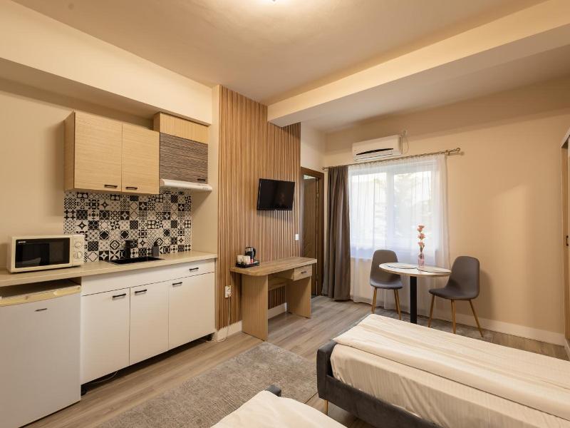 Apart Hotel Bonjour Cluj image