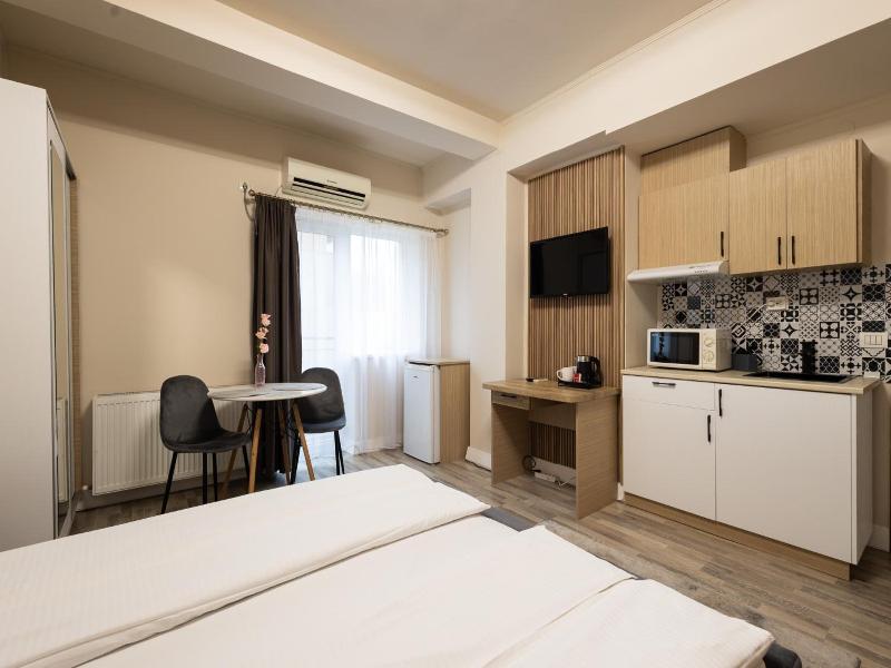 Apart Hotel Bonjour Cluj image