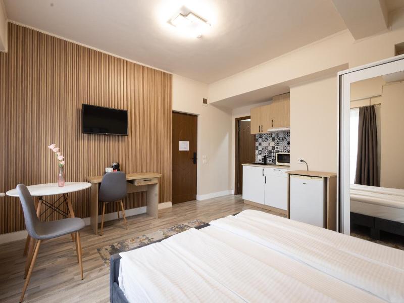 Apart Hotel Bonjour Cluj image