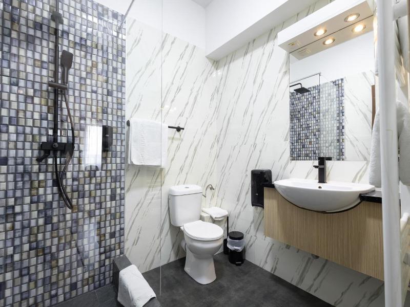 Apart Hotel Bonjour Cluj image