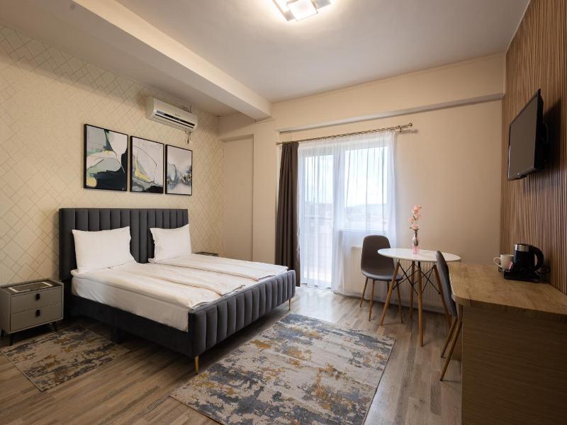 Apart Hotel Bonjour Cluj image