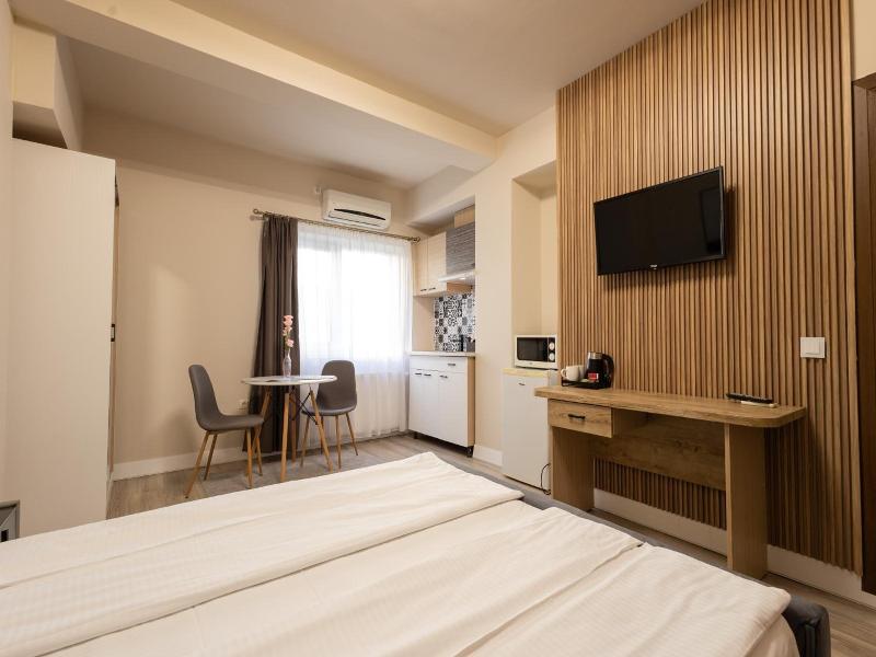Apart Hotel Bonjour Cluj image
