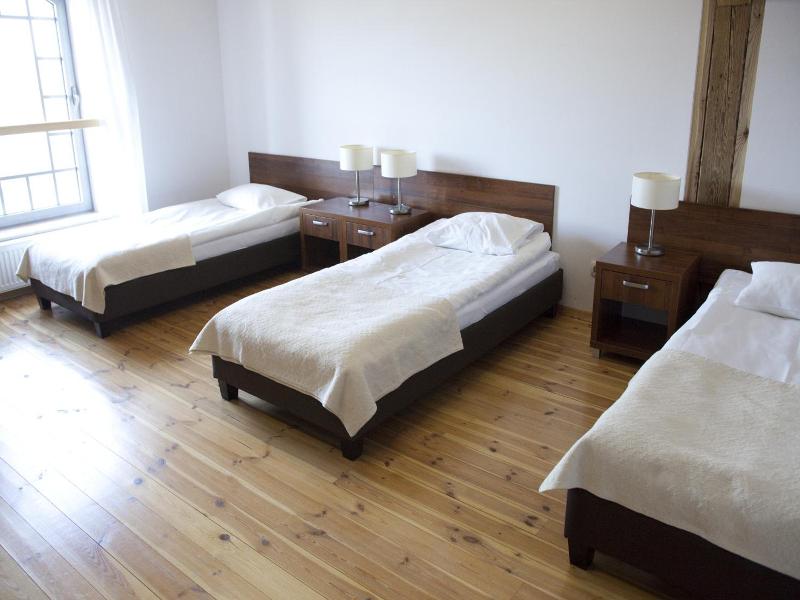 Hostel Mi Odzynarodowe Centrum Spotka N M Codzie Y image