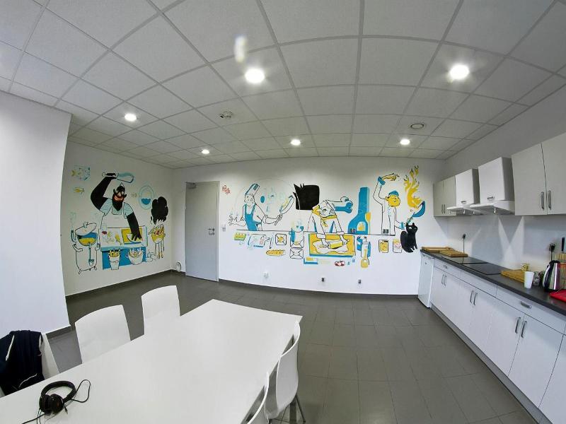 Hostel Mi Odzynarodowe Centrum Spotka N M Codzie Y image