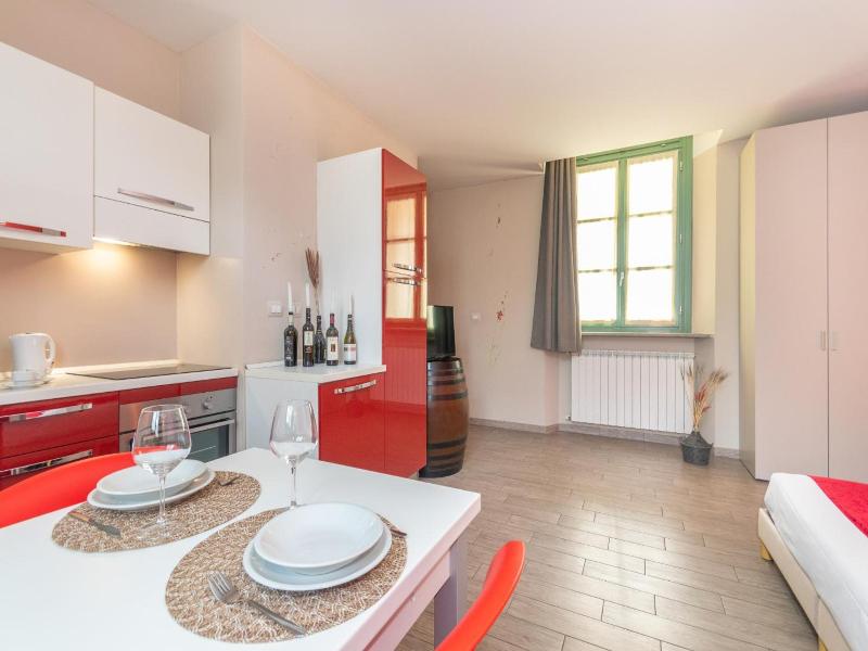 Housing Giulia image