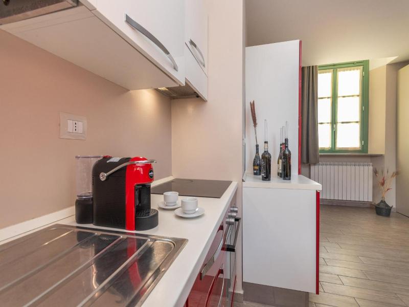 Housing Giulia image