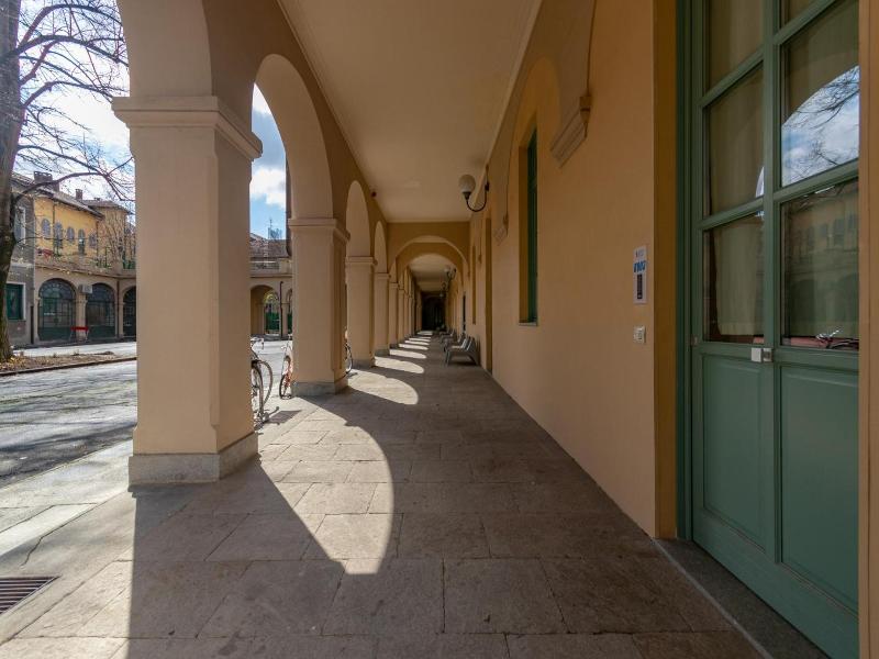 Housing Giulia image