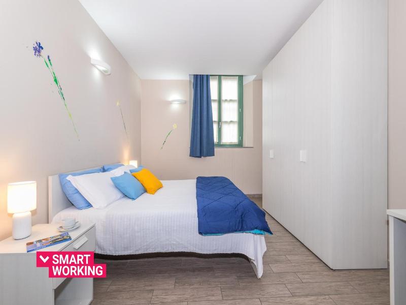 Housing Giulia image