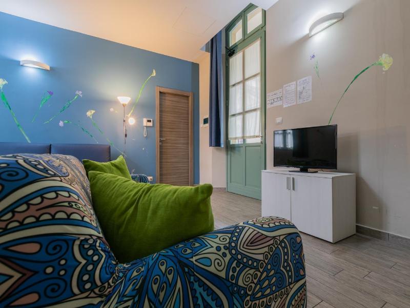 Housing Giulia image