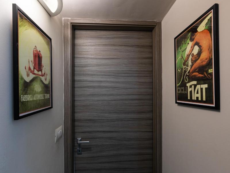 Housing Giulia image