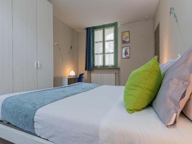 Housing Giulia image
