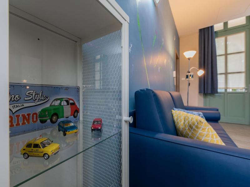 Housing Giulia image