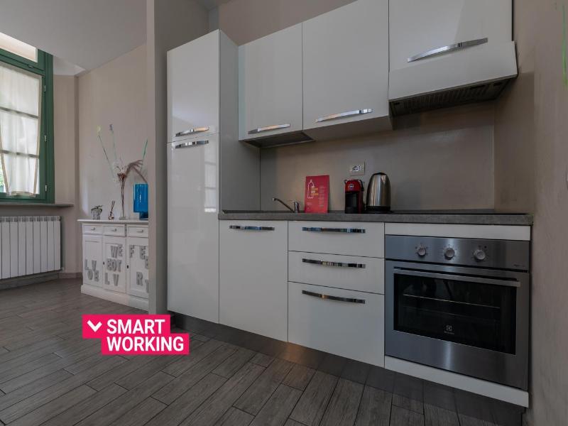 Housing Giulia image