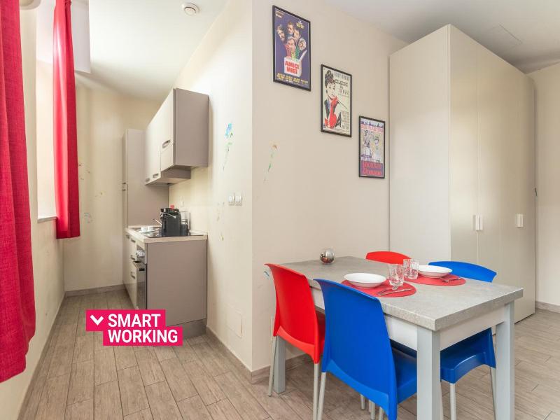 Housing Giulia image