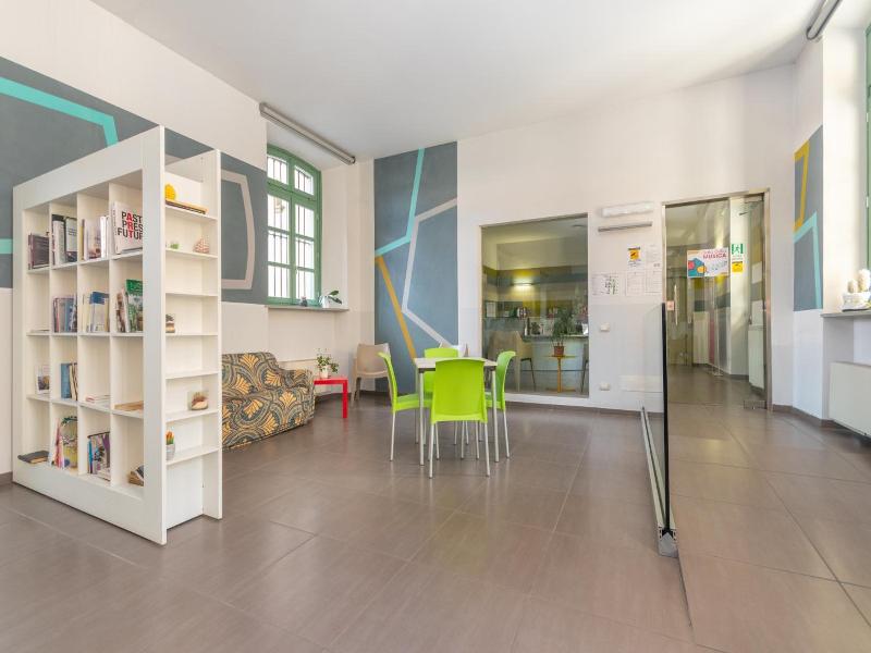 Housing Giulia image