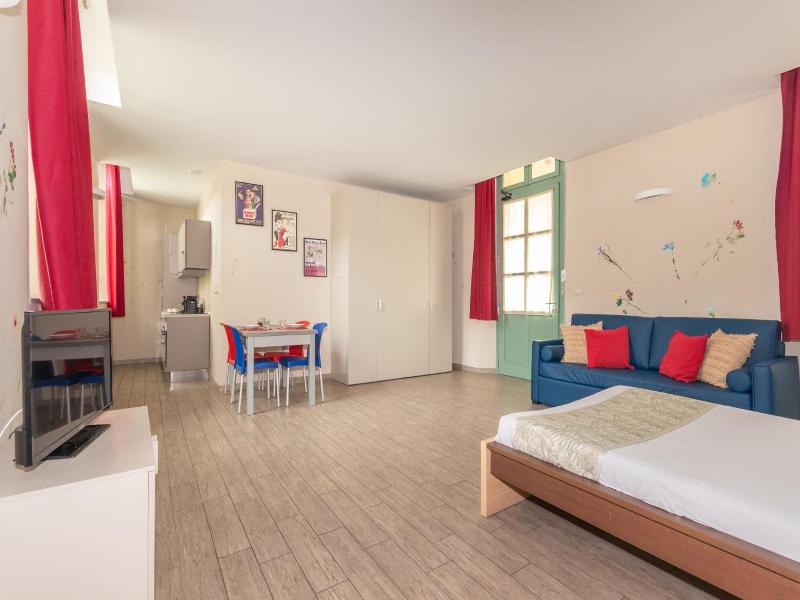 Housing Giulia image