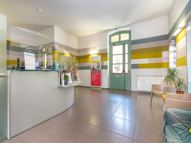 Housing Giulia image
