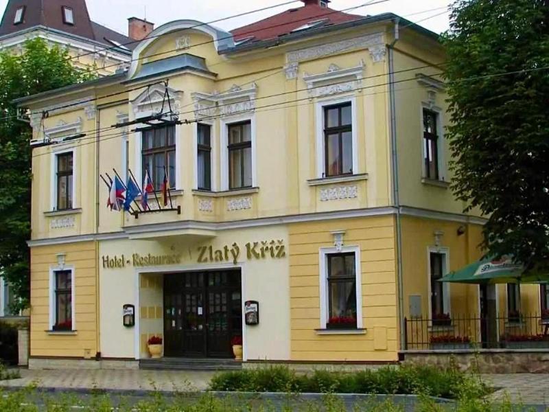 Hotel Zlatvo K Ov image