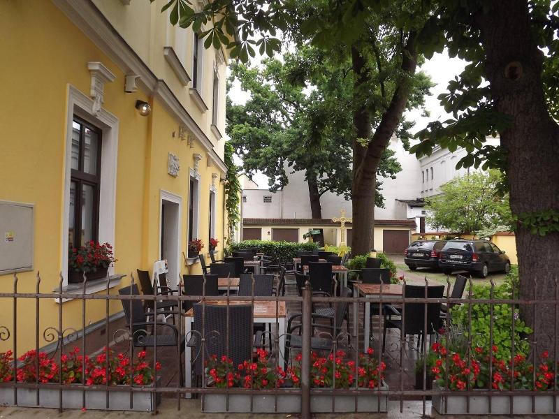 Hotel Zlatvo K Ov image