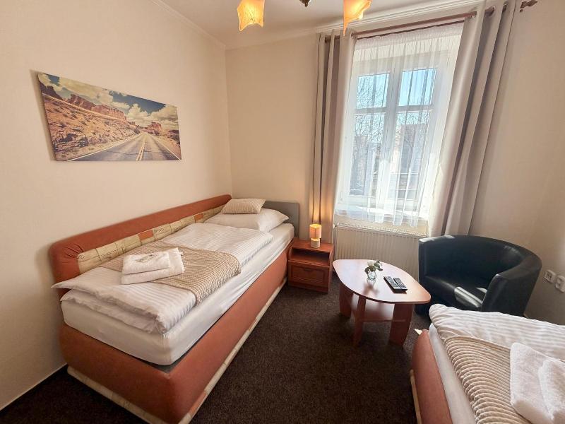 Hotel Zlatvo K Ov image