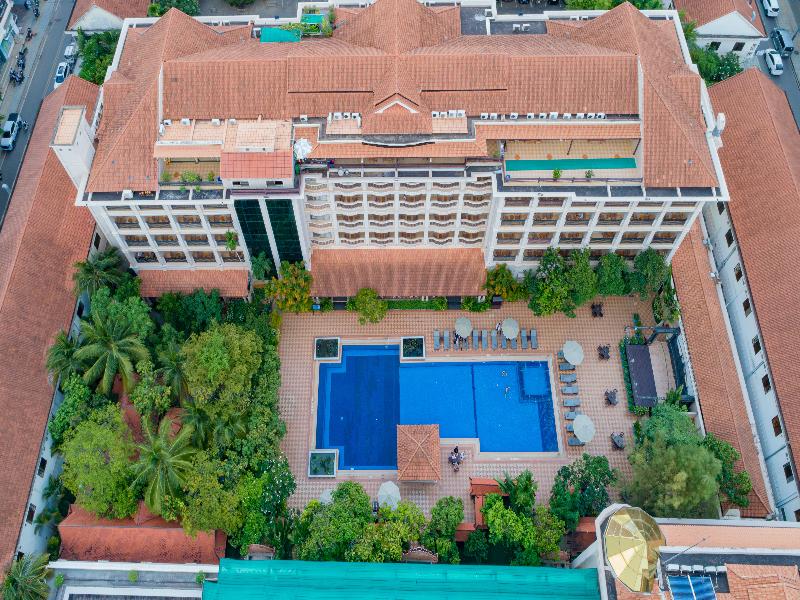Hotel Somadevi Angkor Resort & Spa — general view