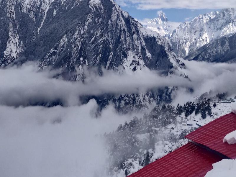 Mountain Rover Auli