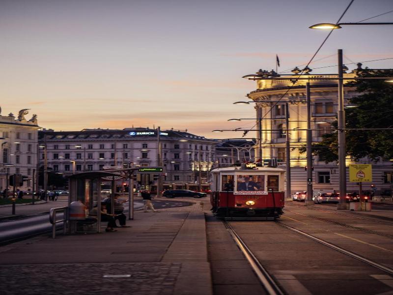Henri Hotel Wien Siebterbezirk image