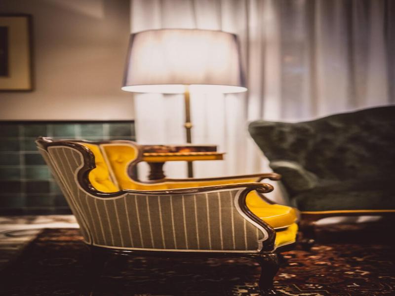 Henri Hotel Wien Siebterbezirk image