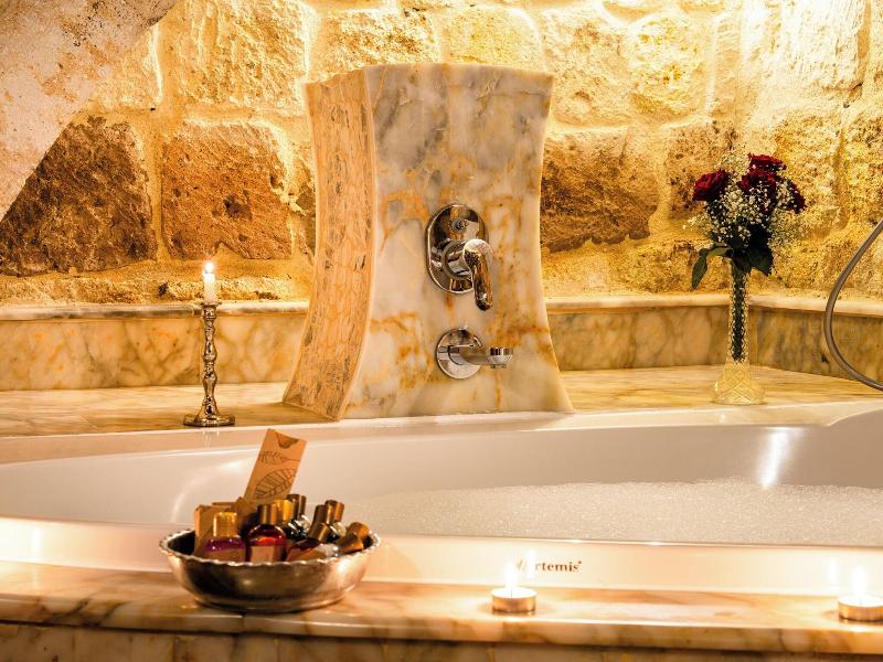 Zeydem Suites