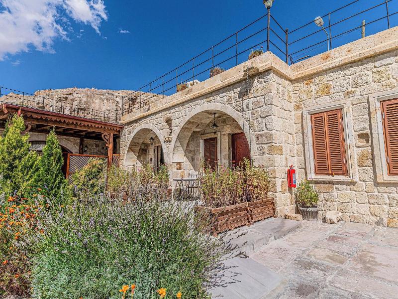 Zeydem Suites