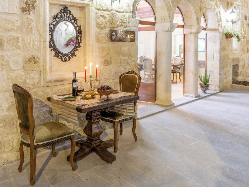 Zeydem Suites