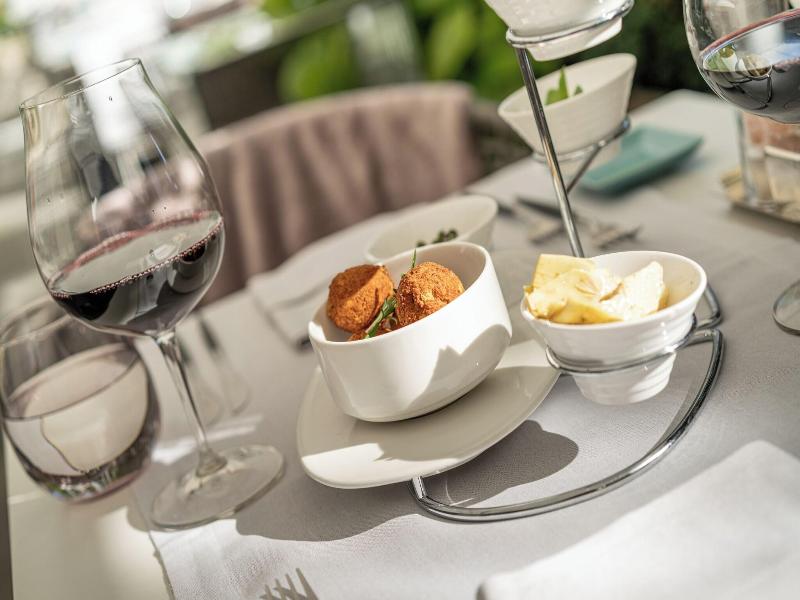 Hirschen Dornbirn Das Boutiquestyle Hotel image