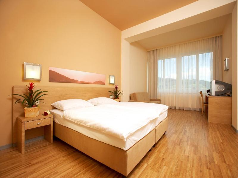 Hotel Restaurant Allmer image