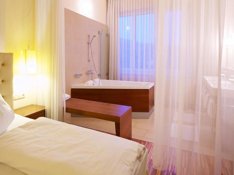 Hotel Restaurant Allmer image