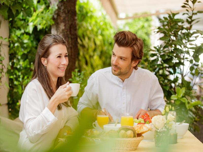 Hotel Restaurant Allmer image