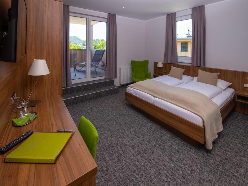 Seehotel Im Weyer image