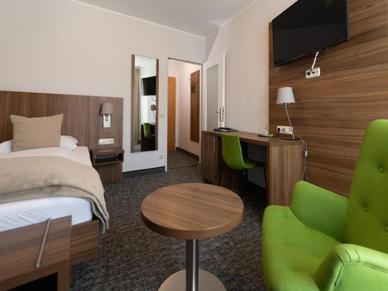 Seehotel Im Weyer image