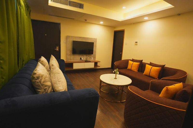 Hotel Cp Palace image
