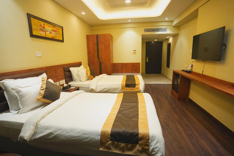Hotel Cp Palace image