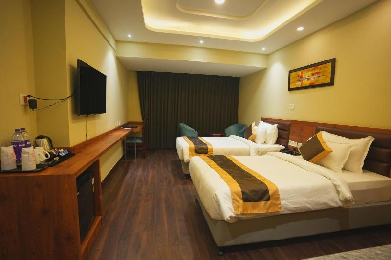 Hotel Cp Palace image